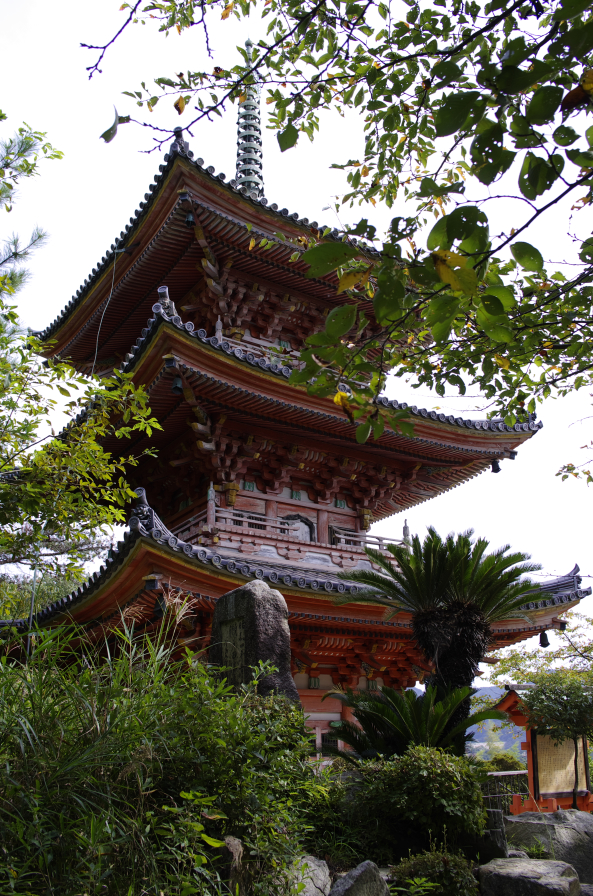 三重塔