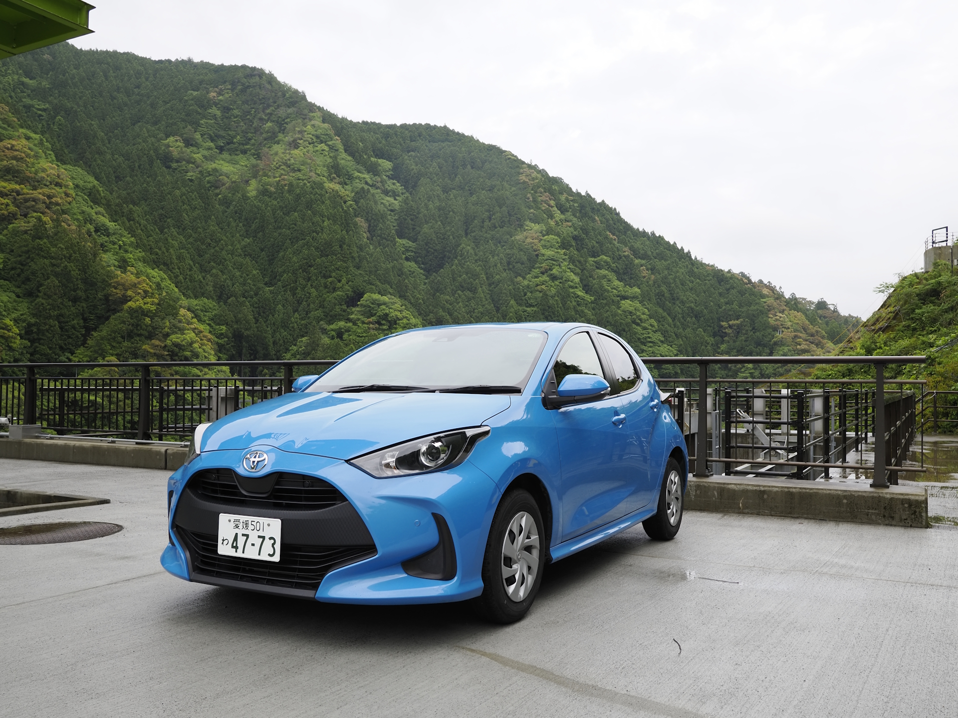 レンタカー・ヤリス