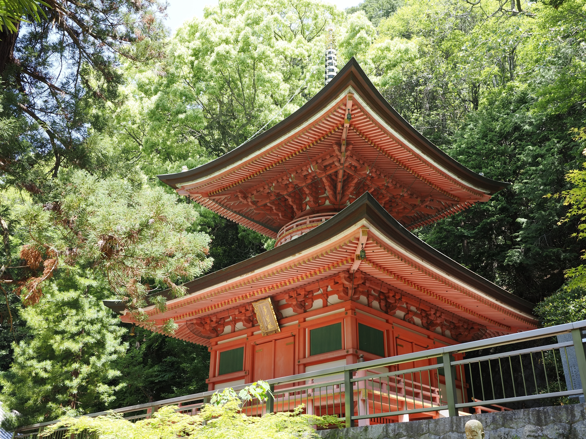 八栗寺多宝塔